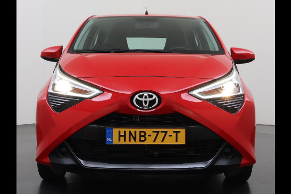 Toyota Aygo 1.0 VVT-i x-play VAN: 15.900,- VOOR: 13.877,- UW WKVOORDEEL: 2.023,- | AUTOMAAT | APPLE CARPLAY / ANDROID AUTO | CAMERA | AIRCO | ONDERHOUD UITGEVOERD | DIRECT LEVERBAAR |