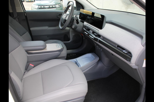 Kia EV3 Plus Advanced 81.4 kWh | STOEL EN STUURVERWARMING | 19 INCH LMV | DODEHOEK DETECTIE |