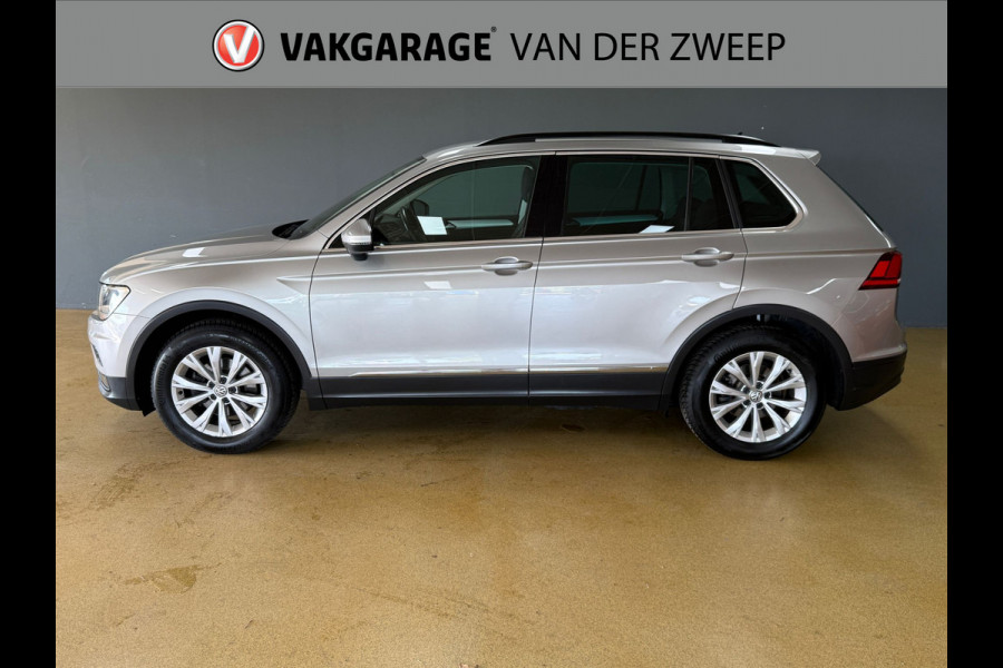 Volkswagen Tiguan 1.5 TSI ACT Comfortline Business | Navigatie | Sensoren.