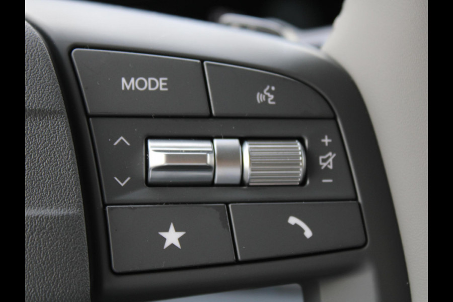 Kia EV3 Plus Advanced 81.4 kWh | STOEL EN STUURVERWARMING | 19 INCH LMV | DODEHOEK DETECTIE |