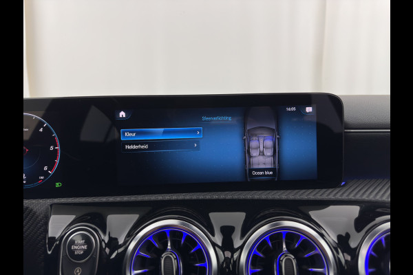 Mercedes-Benz A-Klasse 180 d Advantage (INCL-BTW) *PANO | LEATHER-FABRIC | WIDE-DIGICOCKPIT | AMBIENT-LIGHT | FULL-LED | SURROUND-VIEW | NAVI-FULLMAP | CARBON-INLAY | HEATED-SPORTSEATS | 17''ALU*