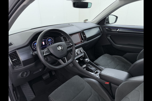 Škoda Kodiaq 1.5TSI Autom. Trekhaak Adap.Cruise Panoramadak Virtual Cockpit Camera Canton®-Audio Stoelverwarming 3-Zone Ecc Navi Apple Carpla Led Lmv Bluetooth Isofix Regen-Lichtsensor 1.800KG Trekgewicht Zeer Complete Auto
