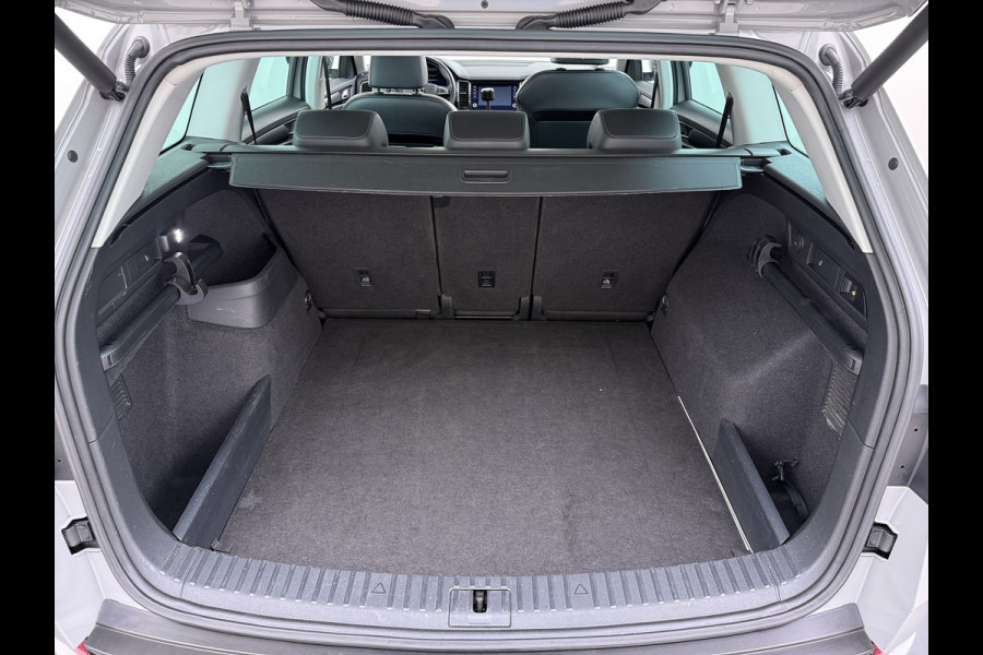 Škoda Kodiaq 1.5TSI Autom. Trekhaak Adap.Cruise Panoramadak Virtual Cockpit Camera Canton®-Audio Stoelverwarming 3-Zone Ecc Navi Apple Carpla Led Lmv Bluetooth Isofix Regen-Lichtsensor 1.800KG Trekgewicht Zeer Complete Auto