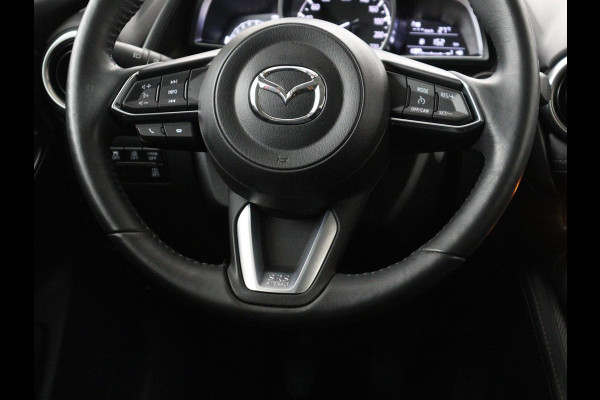 Mazda 2 1.5 Skyactiv-G Luxury | Stoel & stuurverwarming | Carplay | Parkeerhulp | Climate control | Side Assist | Cruise control | Bluetooth | 16'' velgen | DAB | Getint glas | Keyless start