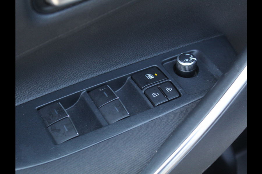 Toyota Corolla 1.8 Hybrid Business CARPLAY | CAMERA | CLIMATE | LMV16 | LED | DAB | ADAPCRUISE | ZWHEMEL