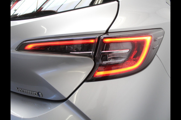 Toyota Corolla 1.8 Hybrid Business CARPLAY | CAMERA | CLIMATE | LMV16 | LED | DAB | ADAPCRUISE | ZWHEMEL