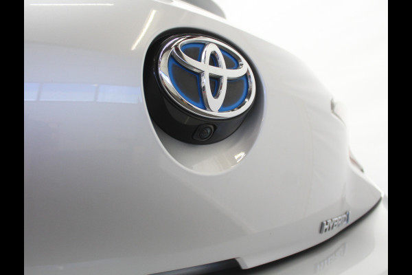 Toyota Corolla 1.8 Hybrid Business CARPLAY | CAMERA | CLIMATE | LMV16 | LED | DAB | ADAPCRUISE | ZWHEMEL