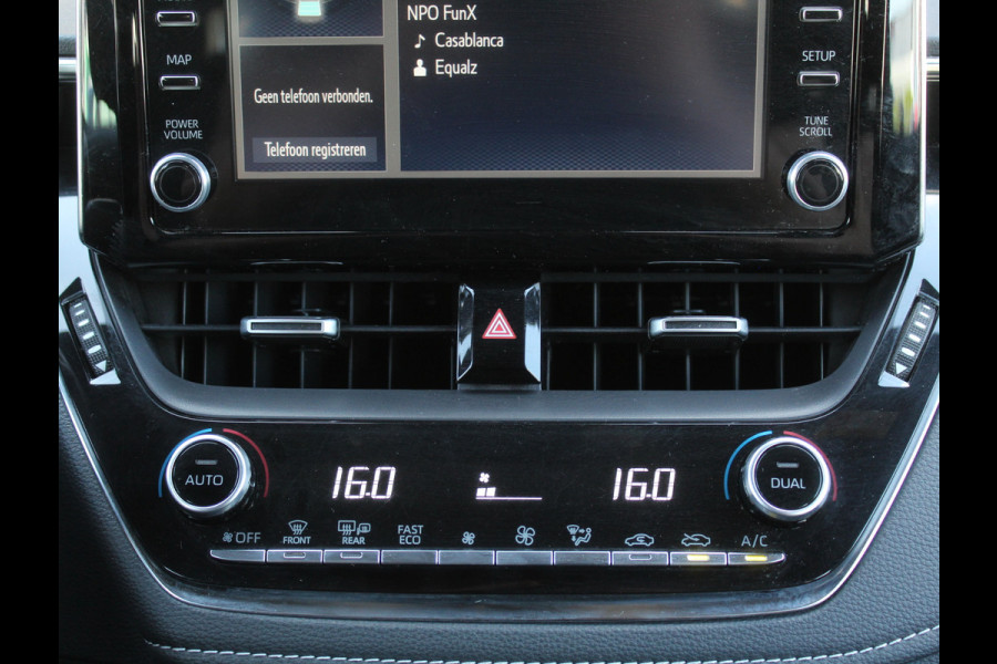 Toyota Corolla 1.8 Hybrid Business CARPLAY | CAMERA | CLIMATE | LMV16 | LED | DAB | ADAPCRUISE | ZWHEMEL