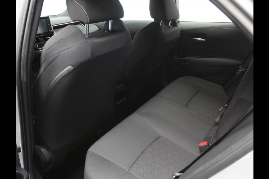 Toyota Corolla 1.8 Hybrid Business CARPLAY | CAMERA | CLIMATE | LMV16 | LED | DAB | ADAPCRUISE | ZWHEMEL