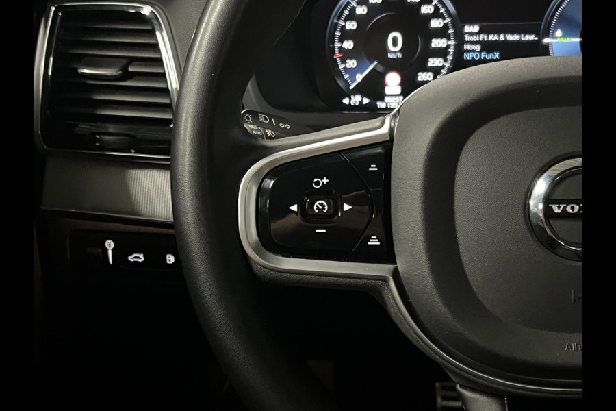 Volvo XC90 2.0 T8 Recharge AWD R-Design *long rang* Luchtvering | Trekhaak | Open dak | Adapt. cruise | Stoel-/stuurverwarming | 360 camera | Stoelventilatie | 22" wielen
