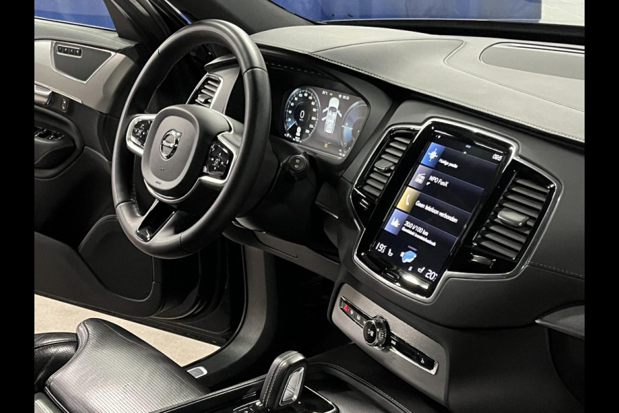 Volvo XC90 2.0 T8 Recharge AWD R-Design *long rang* Luchtvering | Trekhaak | Open dak | Adapt. cruise | Stoel-/stuurverwarming | 360 camera | Stoelventilatie | 22" wielen