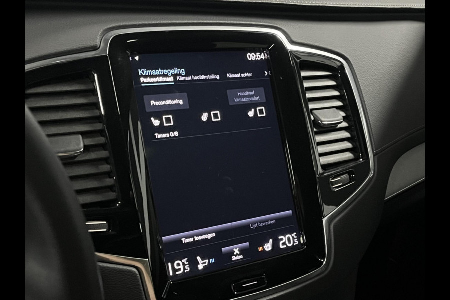 Volvo XC90 2.0 T8 Recharge AWD R-Design *long rang* Luchtvering | Trekhaak | Open dak | Adapt. cruise | Stoel-/stuurverwarming | 360 camera | Stoelventilatie | 22" wielen