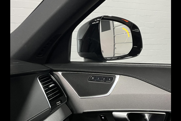 Volvo XC90 2.0 T8 Recharge AWD R-Design *long rang* Luchtvering | Trekhaak | Open dak | Adapt. cruise | Stoel-/stuurverwarming | 360 camera | Stoelventilatie | 22" wielen