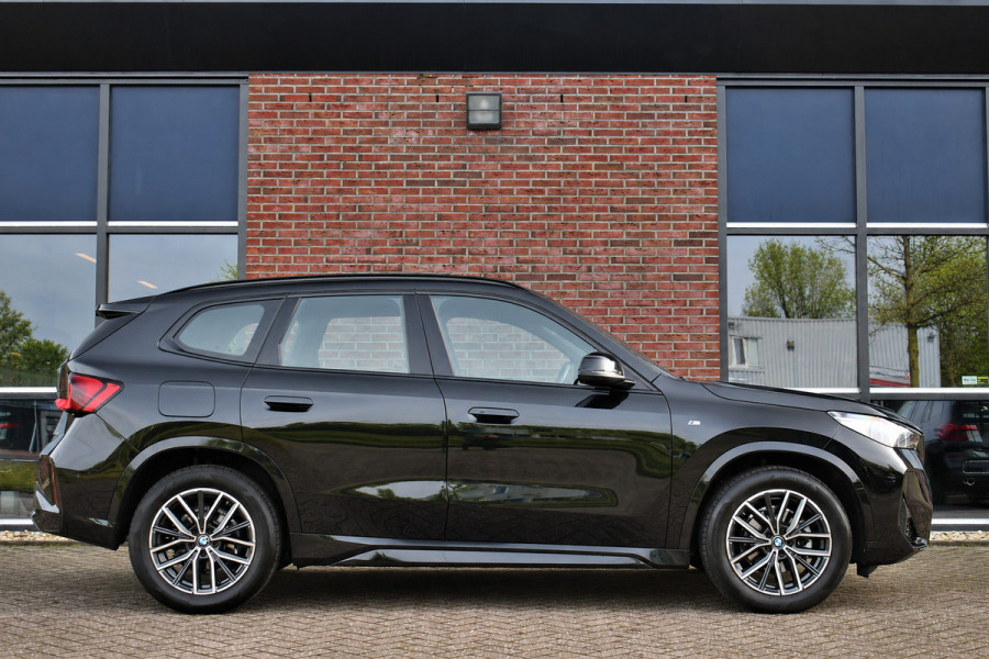 BMW X1 sDrive18i M-Sport Camera ACC-voorber Shadowline Adp-onderstel