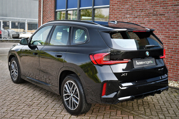BMW X1 sDrive18i M-Sport Camera ACC-voorber Shadowline Adp-onderstel