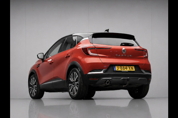 Renault Captur 1.3 TCe 155 Initiale Paris 155 PK (PANORAMADAK,APPLE CARPLAY,LED,LEDER,ELECTISCHE STOELEN,WINTERPAKKET,PDC)