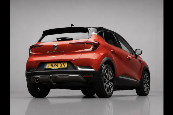 Renault Captur 1.3 TCe 155 Initiale Paris 155 PK (PANORAMADAK,APPLE CARPLAY,LED,LEDER,ELECTISCHE STOELEN,WINTERPAKKET,PDC)
