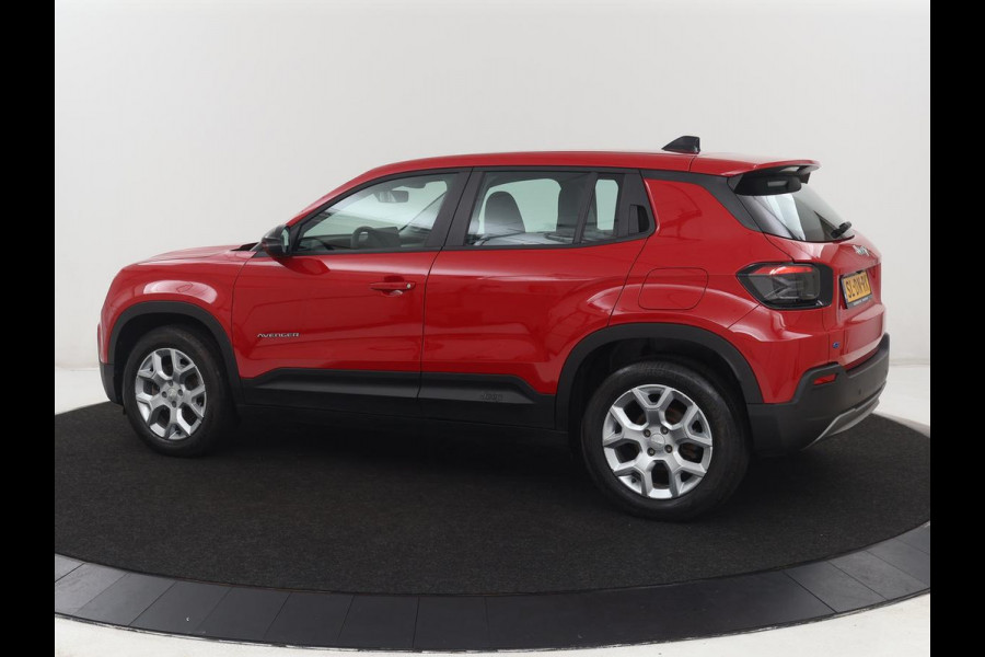 Jeep Avenger Avenger 54 kWh | SOH 94,2% | 3F | Navigatie | Carplay | Camera | Cruise control | Automaat | Elektrische laadklep | Stoelverwarming