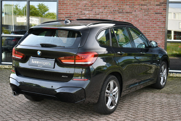 BMW X1 xDrive25e M-Sport Pano El-zetels Camera Carplay El-klep Shadowline