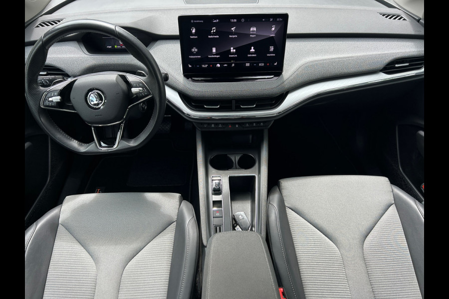 Škoda ENYAQ iV 60 Panoramadak Stoelverw Trekhaak NL Auto 1e EIG Rijklaarprijs
