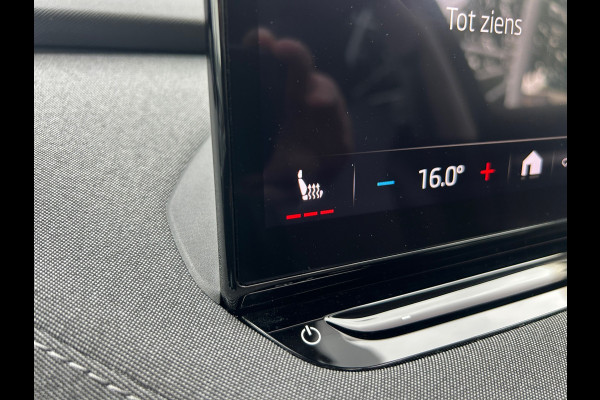 Škoda ENYAQ iV 60 Panoramadak Stoelverw Trekhaak NL Auto 1e EIG Rijklaarprijs