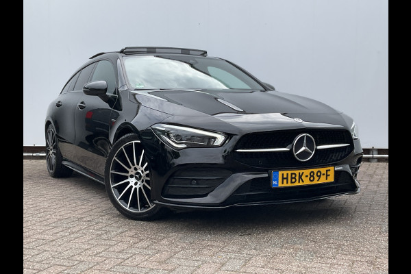 Mercedes-Benz CLA-Klasse Shooting Brake 200 Premium Plus AMG Pano Carplay Stoelverw Uitstraling!