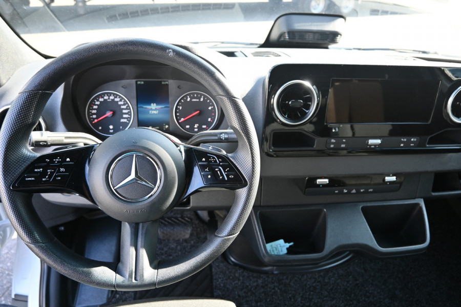 Mercedes-Benz Sprinter 317 CDI L2H2 Pro Geveerde stoel, Navigatie met camera
