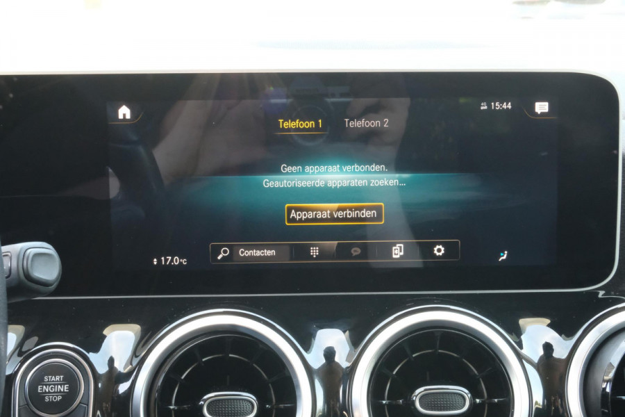 Mercedes-Benz GLA 200 Business Solution 163 PK | Trekhaak Afneembaar | All-Season Banden | Stoelverwarming | Navigatie | LMV 19''