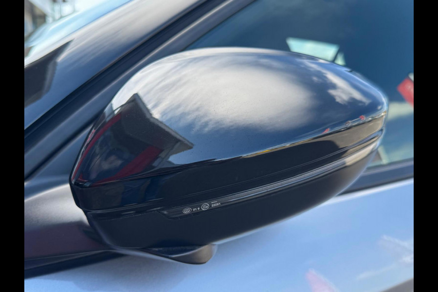 Opel Corsa 1.2 GS Line | LED | 360 Camera | Parksens | Carplay | Leder | Two Tone |