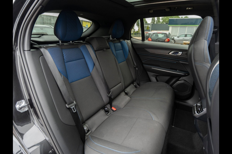 Lynk & Co 01 1.5 Core | NL Auto | BTW | Pano | 360* |