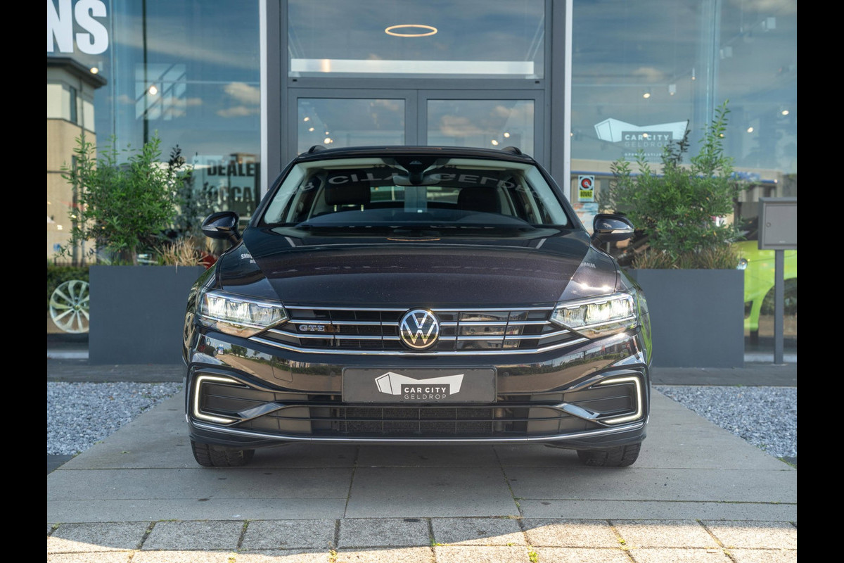 Volkswagen Passat Variant GTE 1.4 TSI eHybrid 218pk PHEV Business / Massage / Trekhaak / ACC