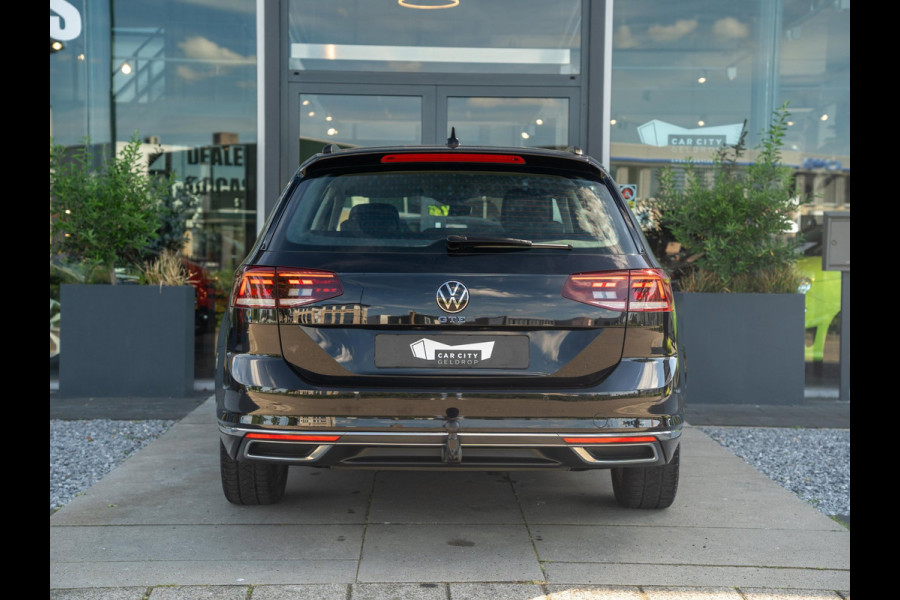 Volkswagen Passat Variant GTE 1.4 TSI eHybrid 218pk PHEV Business / Massage / Trekhaak / ACC