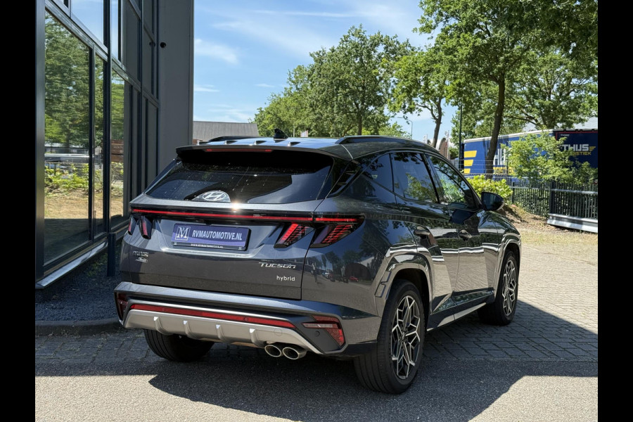 Hyundai Tucson 1.6 T-GDI HEV N Line VAN: 36.900,- VOOR: 34.877,- UW WKVOORDEEL: 2.023,-| PANO |DEALER ONDERHOUDEN| HYUNDAI GARANTIE T/M 02-2028| STOELVENTILATIE + VERWARMING| CAMERA | FULL OPTIONS| ACHTERBANK VERWARMD