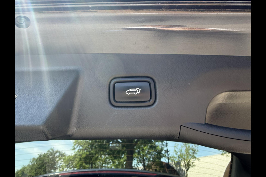 Hyundai Tucson 1.6 T-GDI HEV N Line VAN: 36.900,- VOOR: 34.877,- UW WKVOORDEEL: 2.023,-| PANO |DEALER ONDERHOUDEN| HYUNDAI GARANTIE T/M 02-2028| STOELVENTILATIE + VERWARMING| CAMERA | FULL OPTIONS| ACHTERBANK VERWARMD