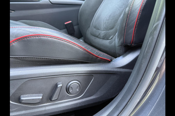 Hyundai Tucson 1.6 T-GDI HEV N Line VAN: 36.900,- VOOR: 34.877,- UW WKVOORDEEL: 2.023,-| PANO |DEALER ONDERHOUDEN| HYUNDAI GARANTIE T/M 02-2028| STOELVENTILATIE + VERWARMING| CAMERA | FULL OPTIONS| ACHTERBANK VERWARMD