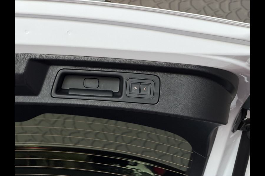 BYD SEAL U 217PK PHEV NIEUWE AUTO PANO HEADUP 360.CAM STOEL/STUUR VERW STOEL.VENTILATIE INFINITY/AUDIO 12/2025