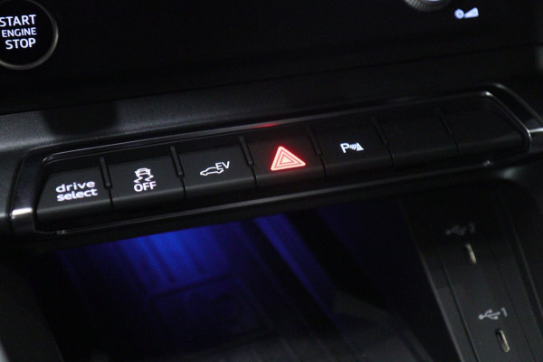Audi Q3 Sportback 45 TFSI e 3X S-LINE PANO/SONOS/CAM/BLINDES/ACC/KEYLES/VOL