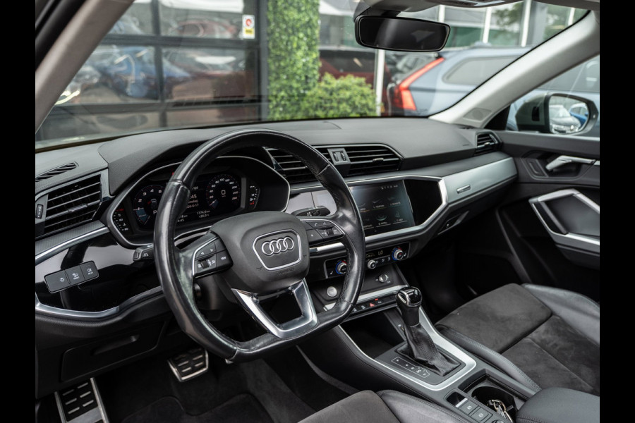 Audi Q3 35 TFSI S Line Pro Line | Pano | Camera | 20'' |