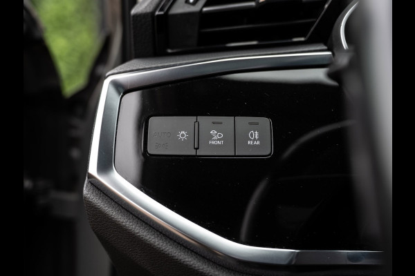 Audi Q3 35 TFSI S Line Pro Line | Pano | Camera | 20'' |