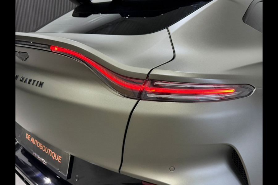 Aston Martin Dbx 4.0 V8 707 / Fabrieksgarantie tot 26.10.2026 / Matt groen / 360 Camera / Carbon delen
