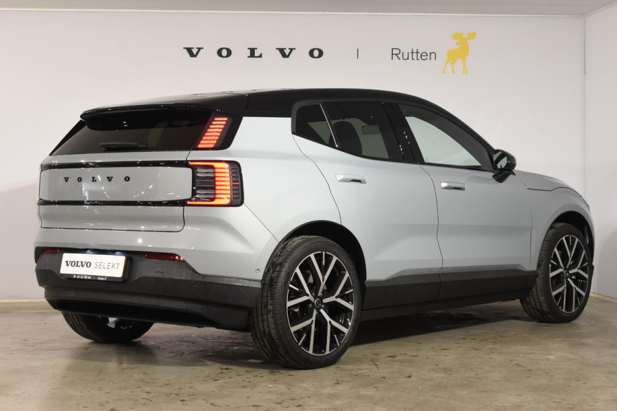 Volvo EX30 272PK Single Motor Extended Range Ultra 69kWh / Extra getint glas / Climate Pack / Panoramadak / 360 Camera / Elektrisch verstelbare stoelen / 20" Lichtmetalen velgen