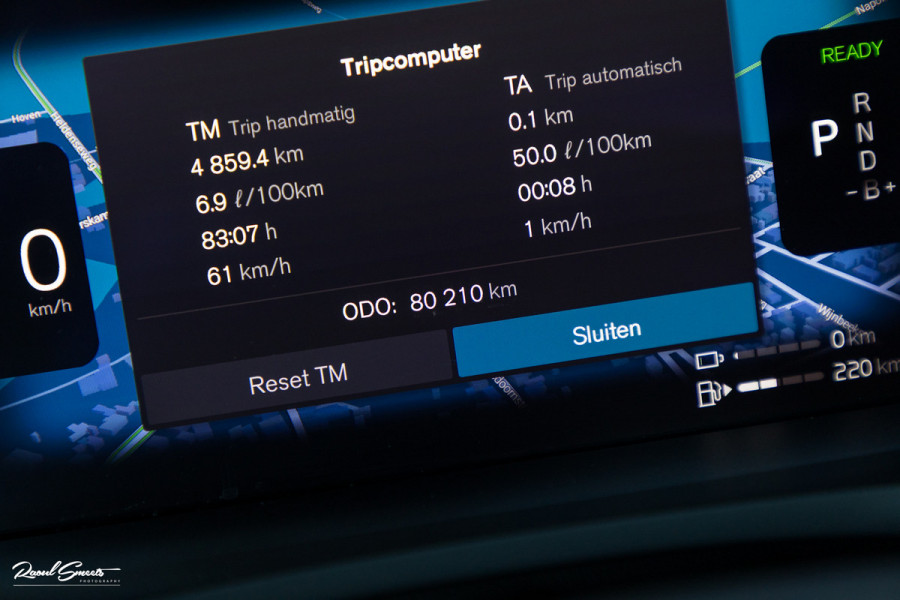 Volvo V60 2.0 T8 Plug-in hybrid AWD Ultimate Dark Long Range | Panorama dak | Harman Kardon | Adaptieve cruise | Blis | Memory |