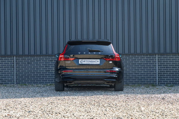 Volvo V60 2.0 T8 Plug-in hybrid AWD Ultimate Dark Long Range | Panorama dak | Harman Kardon | Adaptieve cruise | Blis | Memory |