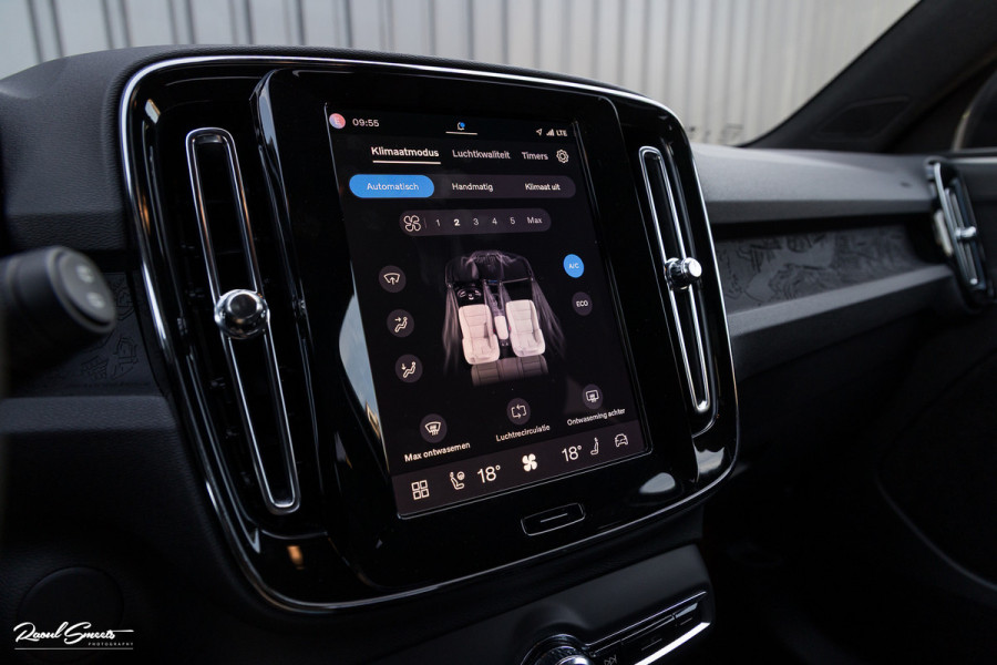 Volvo XC40 Recharge Twin Plus 82 kWh Extended Range | Adaptieve cruise | Blis | Metallic | Full LED |