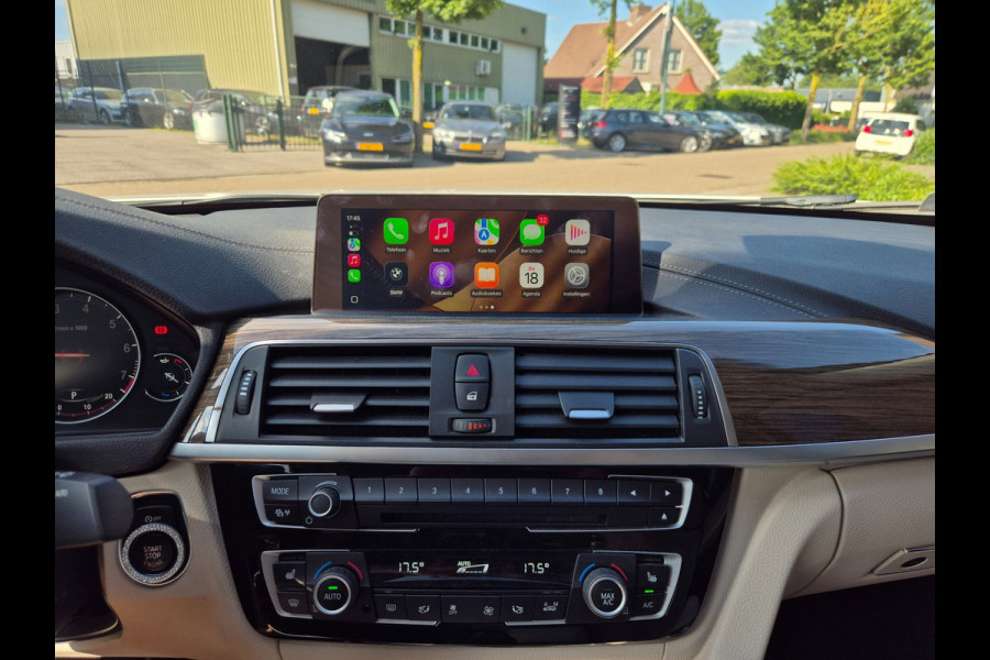 BMW 3-serie 320i Luxury Edition Individual Schuifdak Apple CarPlay Virtual dash Camera LED NAP 2e eigenaar 320i Luxury Edition