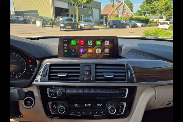 BMW 3-serie 320i Luxury Edition Individual Schuifdak Apple CarPlay Virtual dash Camera LED NAP 2e eigenaar 320i Luxury Edition