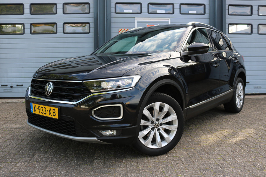 Volkswagen T-Roc 1.5 TSI Sport Autom Virtuel cockpit Xenon Navi Camera Bj:2021