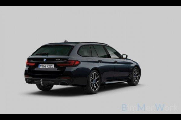 BMW 5 Serie Touring 530e xDrive High Ex. M-Sport |Pano|M-Seats|HUD|Laser|Trekhaak|19"