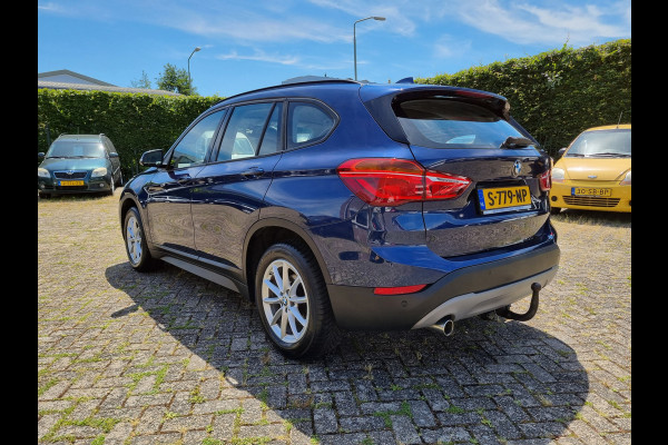 BMW X1 sDrive18i Executive ✅TREKHAAK ✅NIEUWE KOPPELING