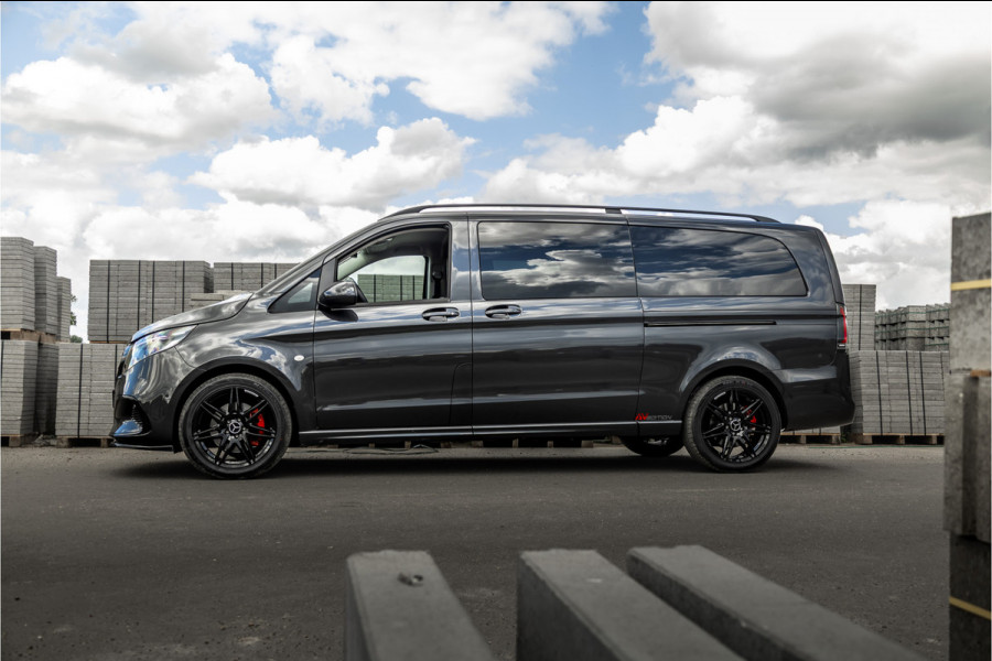 Mercedes-Benz Vito 119 CDI DC L3 XL | AMG | L+R Schuifdeur | Dubbel cabine | 5-Zitter | Navigatie | CarPlay | Camera | Lederen bekleding | Stoelver | 2500 kg trekgewicht | Trekhaak | Multibeam Led | PDC V+A